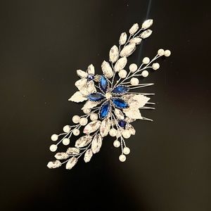Bride hair comb